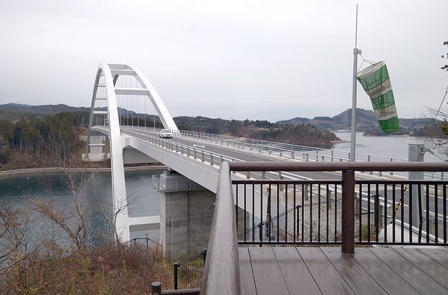 避難路ステップ階段