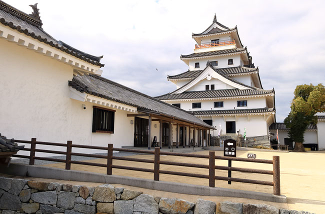 D-3外柵